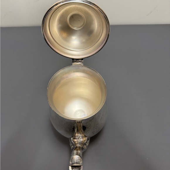 Oneida Silver Coffee Pot - Picture 3 of 8
